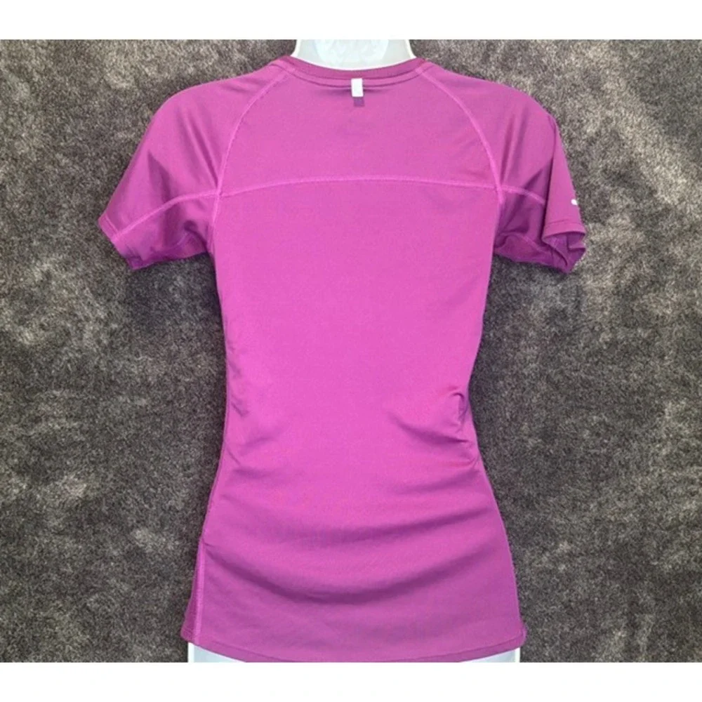 Nike Dri-FIT Women Running Shirt Magenta Purple‎ Short Sleeve Athletic Top XS